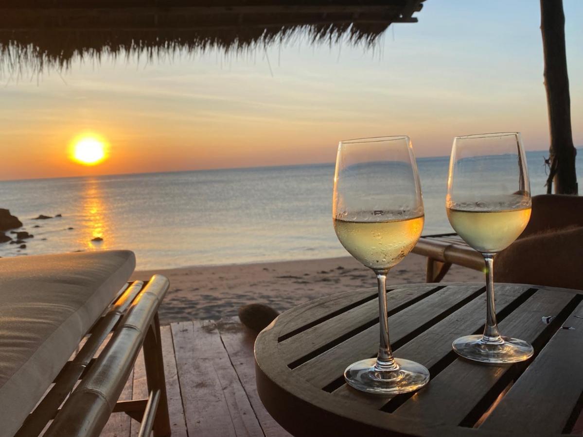 Lanta Palace Beach Resort & Spa - Adult Only Ко-Ланта Экстерьер фото